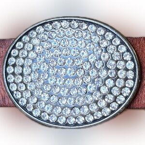 GAP Rhinestone Oval Belt with Leather Strap early 2000’s